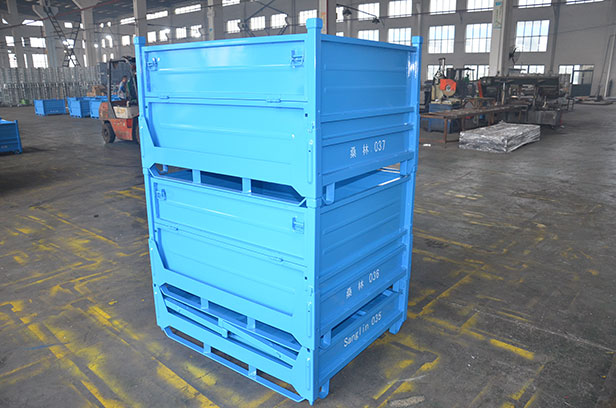 金屬周轉(zhuǎn)箱是如何提升現(xiàn)代化倉儲(chǔ)物流系統(tǒng)作業(yè)的