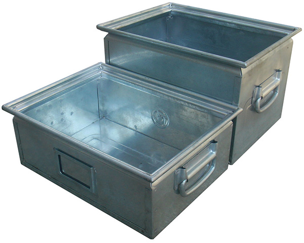 通達物流機器為您講解金屬周轉(zhuǎn)箱相較于傳統(tǒng)周轉(zhuǎn)箱優(yōu)劣勢