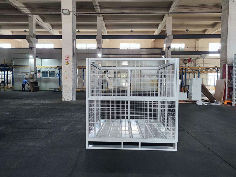 金屬周轉箱在汽車行業(yè)應用更加普遍