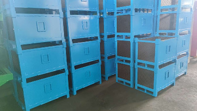 汽車行業(yè)對金屬周轉(zhuǎn)箱的要求也是非常高的